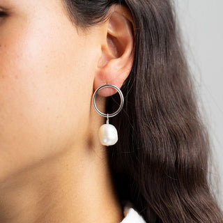 CIRCULO chunky pearl drop earrings, silver