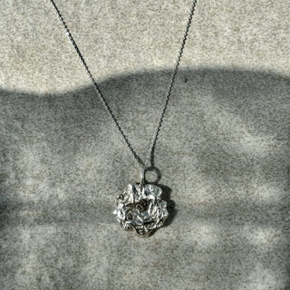 PRESENCE coin pendant necklace, silver