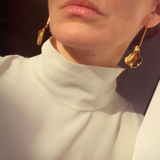 AMMA long drop earrings, gold-plated