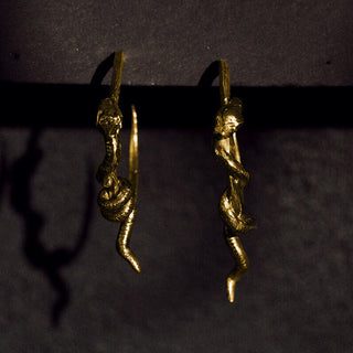 CAVIGNI SNAKE hoop earrings, silver