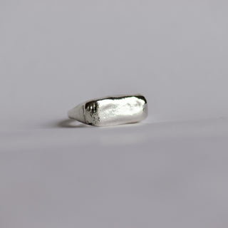 BRUISED chunky signet ring 2, silver