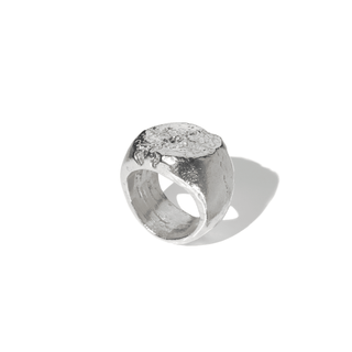 TOUCH THE EARTH 4.2 - Earth Cast chunky signet ring