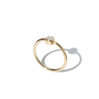 ESSENTIALS gemstone ring
