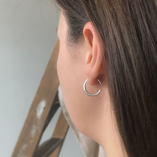 LYRA huggie hoop earrings, silver