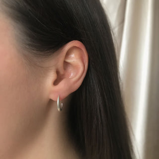 LYRA huggie hoop earrings, silver