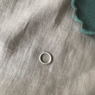 LYRA chunky ring II, 9ct white gold