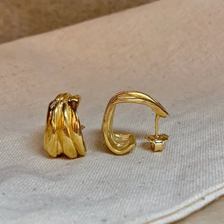 LAMELLA chunky huggie hoop earrings, gold-plated