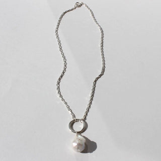 AURORA baroque pearl pendant necklace