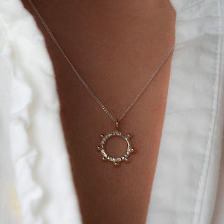 BOBBLE open circle pendant necklace