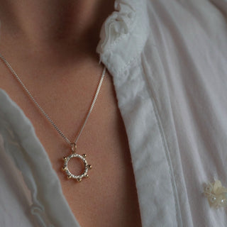 BOBBLE open circle pendant necklace, silver