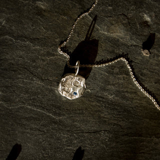 SIA sapphire pendant necklace