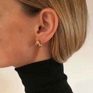 MARTA TWIST chunky huggie hoop earrings, gold-plated
