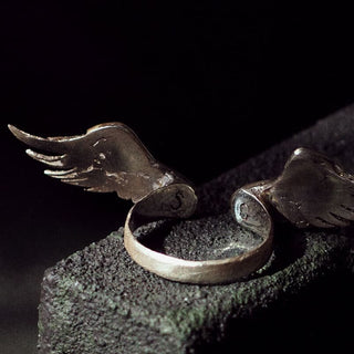 CAELES WING ring, 9ct gold